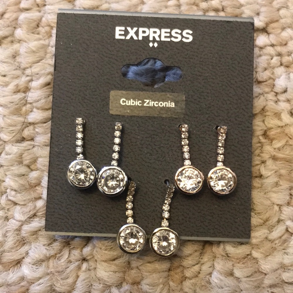 Cubic zirconia delicate earring set in gold silver and rose gold